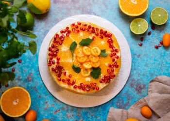 Pasitinkant valstybės atkūrimo dieną kulinarijos ekspertai kviečia išsikepti kvapnų apelsinų pyragą (receptas)