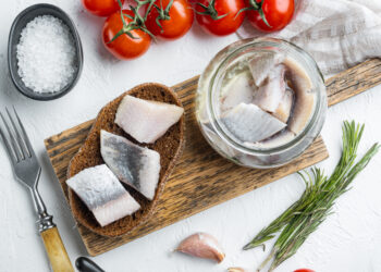 Silkė per sūri? 5 būdai situaciją pataisyti – tiks ne tik pienas