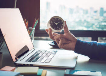 Norite keisti darbo laiką? Advokatė atsako, kokios taisyklės galioja