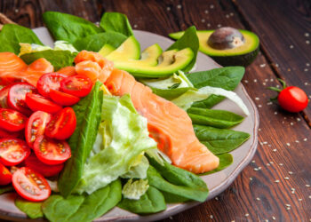 Per šventes apsunko skrandis? 3 lengvi ir nebrangūs patiekalai, kurie padės organizmui