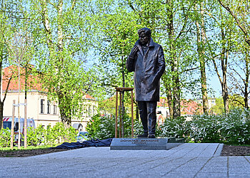 Panevėžyje įamžintas Donato Banionio 100-metis