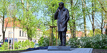 Panevėžyje įamžintas Donato Banionio 100-metis