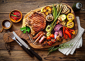 Pigesni pietūs su desertu per keliolika minučių: grilio patiekalai, kurie nekainuos nė 5 eurų