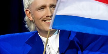 Joostas Kleinas su daina „Europapa“ pašalintas iš Eurovizijos