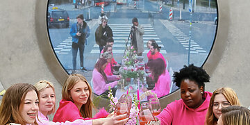 Nuo Vilniaus iki Liublino nusidriekė ilgiausias pasaulyje šaltibarščių stalas