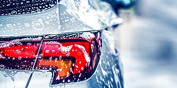 Plaunamas automobilis