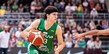 Vilniaus „Rytas“ sukirto rankomis su Ignu Sargiūnu