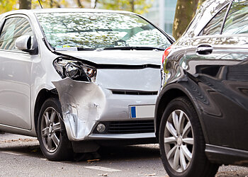Tyrimas: 1 iš 4 vairuotojų per metus patyrė automobilio apgadinimus aikštelėse