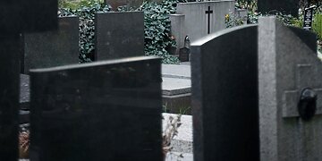 Fiksuojami išaugę nuostoliai kapavietėse – niokoja ne tik audros, bet ir ilgapirščiai