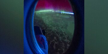 NASA astronautas iš kosmoso užfiksavo raudonos ir žalios auroros vaizdo įrašą
