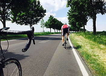 Augant dviratininkų incidentų skaičiui – naujos taisyklės vairuotojams: į ką svarbu atkreipti dėmesį?