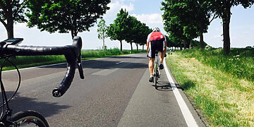 Augant dviratininkų incidentų skaičiui – naujos taisyklės vairuotojams: į ką svarbu atkreipti dėmesį?