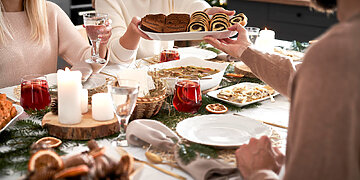 Patarimai, kaip teisingai rūšiuoti maisto likučius nuo kalėdinio stalo?