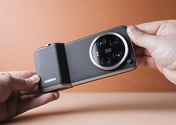 „Xiaomi 15 Ultra“ oficialiai pasirodys kovą per MWC 2025