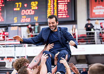 Šokas sostinėje: iš 11 taškų duobės išlipęs „Neptūnas“ – Citadele KMT finalo ketverte