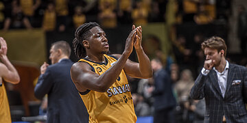 Į Šiaulių komandą grįžta Sh.Keithas