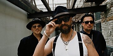 „Baltic Balkan“ švenčia mini albumo pasirodymą: šioje pirtyje vanos dramenbeiso vantomis