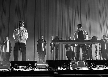 „Lilas ir Innomine“ sugrįžta: naujas albumas ir didžiausias šou Vilniuje