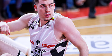 Kėdainių tritaškių automatas J. Girardas – apie naujoko patirtį Lietuvoje, į palubes pakilusius markšinėlius ir širdį veriančias nesėkmes