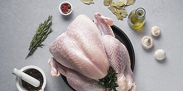 Velykiniam stalui – kalakutas: kaip iškepti, kad mėsa būtų sultinga? (Receptas)