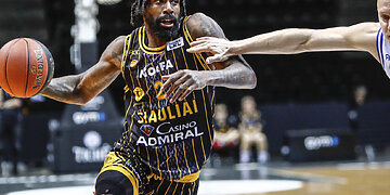 Neįveikiamas riešutas: šiauliečiai darkart parklupdė „Neptūną“