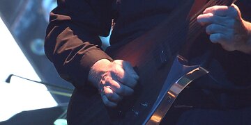 Pasaulinėje roko operoje suskambėjo dizainerio Rapolo Gražio kurta gitara