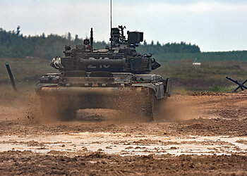 Planuojamos pirkti pėstininkų kovos mašinos CV90 Lietuvą turėtų pasiekti 2028 m.