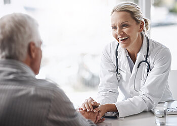 Apklausa: dauguma gyventojų eilėje pas gydytojus laukia 2–4 savaites