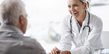 Apklausa: dauguma gyventojų eilėje pas gydytojus laukia 2–4 savaites