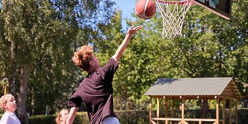 Kurios savivaldybės skiria daugiausia lėšų vaikų stovykloms, o kurios beveik nieko?