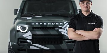 „Defender“ pasirašė sutartį su lietuviu Roku Baciuška Dakaro raliui