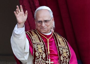 Popiežiumi išrinktas amerikietis R. F. Prevostas pasirinko Leono XIV vardą