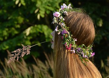 Joninių papročiai: ugnies, vandens ir paparčio žiedo magija trumpiausią naktį