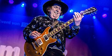 Grupės „SLADE“ įkūrėjas Dave’as Hillas