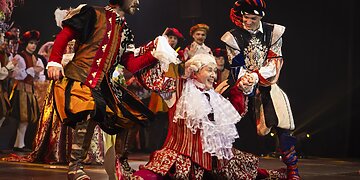 Miuziklas „Riešutėliai Pelenei“ atsisveikina su žiūrovais