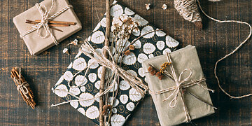 Madoje įsitvirtina tvarus, paprastas ir nuoširdus dovanų pakavimas