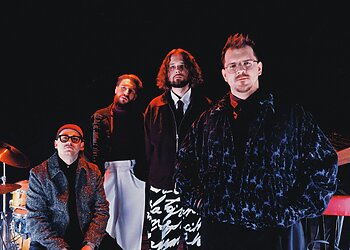 Grupė „SHWR“ grįžta į „Euroviziją“ su nauju potencialiu hitu